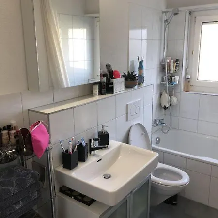 Moderne Wohnung, Wohlfuhlend Und Barierenfrei *