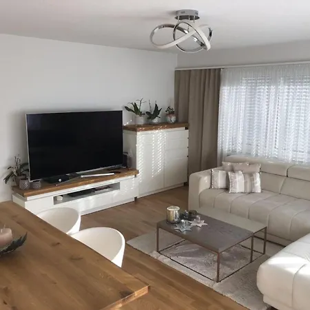 Moderne Wohnung, Wohlfuhlend Und Barierenfrei Apartman